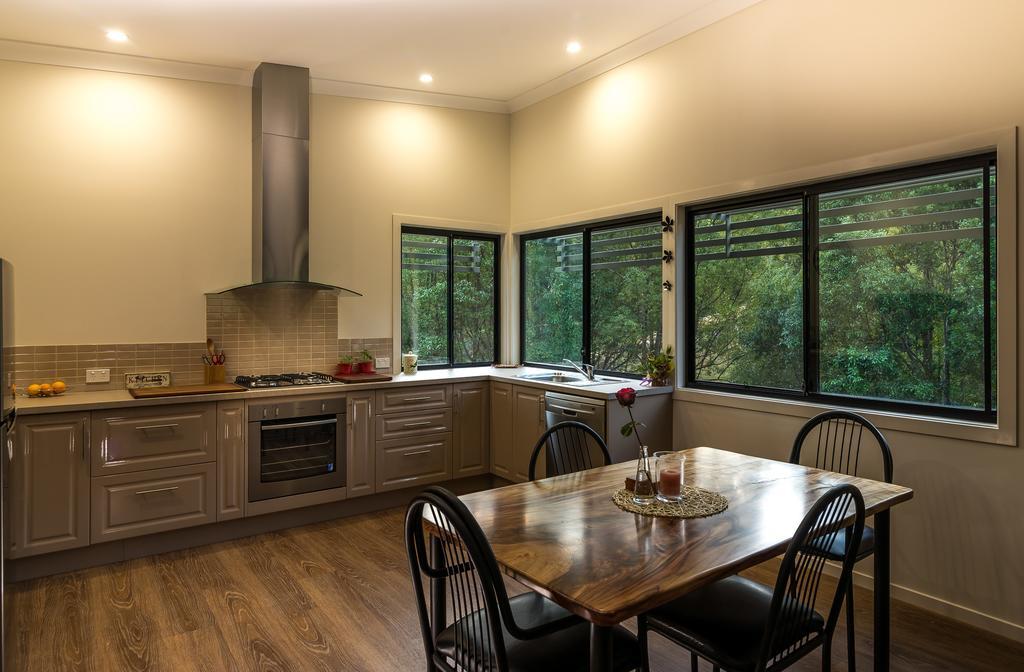 Babbling Brook Retreat Villa Limpinwood ห้อง รูปภาพ